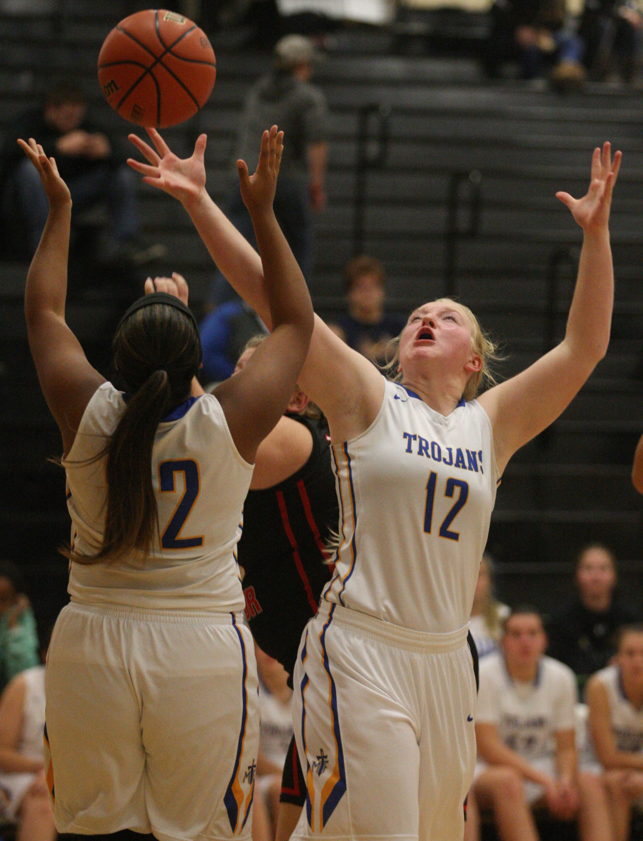 Maroa Forsyth vs LSA girls basketball 5 11.13.17.jpg